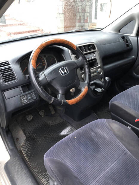 Honda Stream 2001