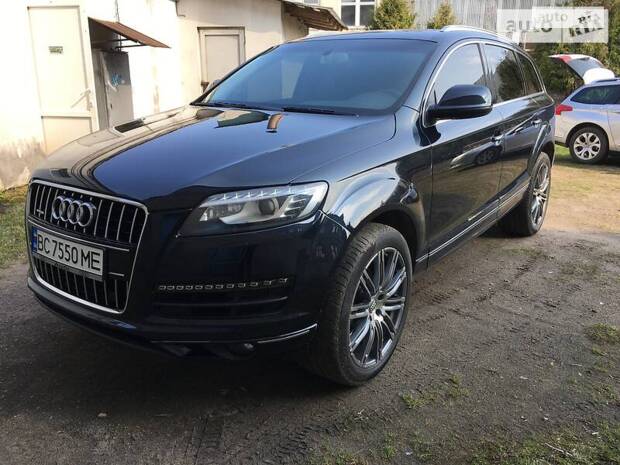 Audi Q7 2012