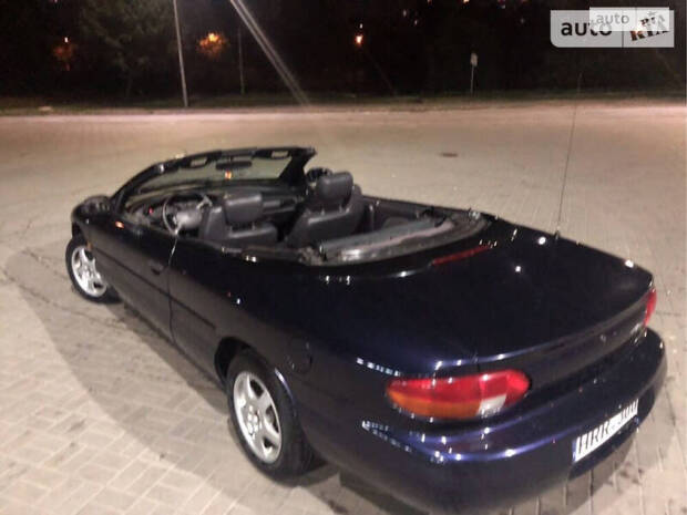 Chrysler Stratus 2000