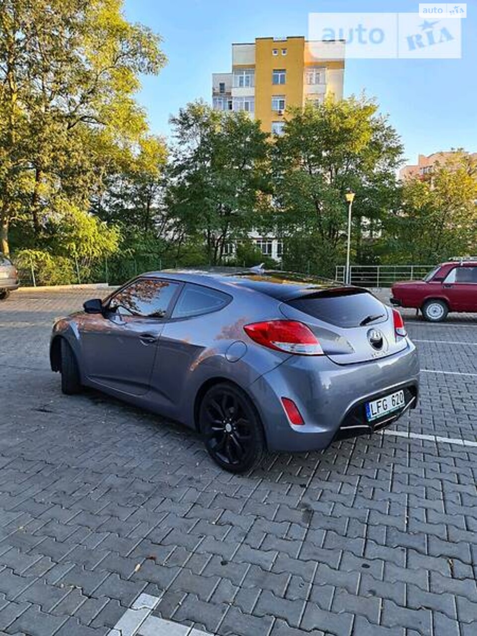 Hyundai Veloster 2012