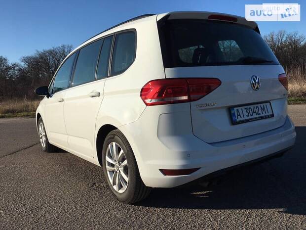 Volkswagen Touran 2016