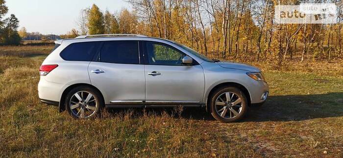 Nissan Pathfinder 2014