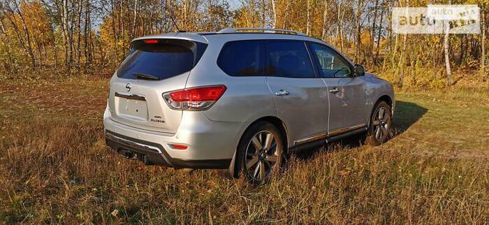 Nissan Pathfinder 2014