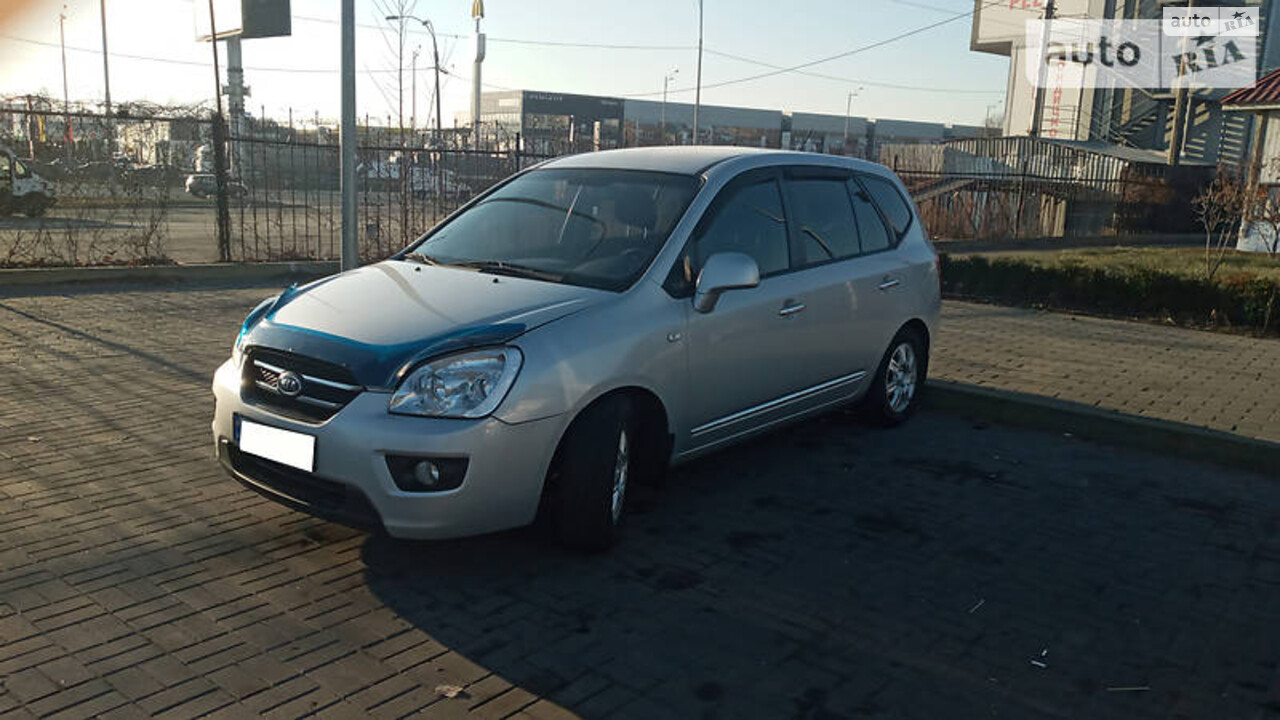 Kia Carens 2008