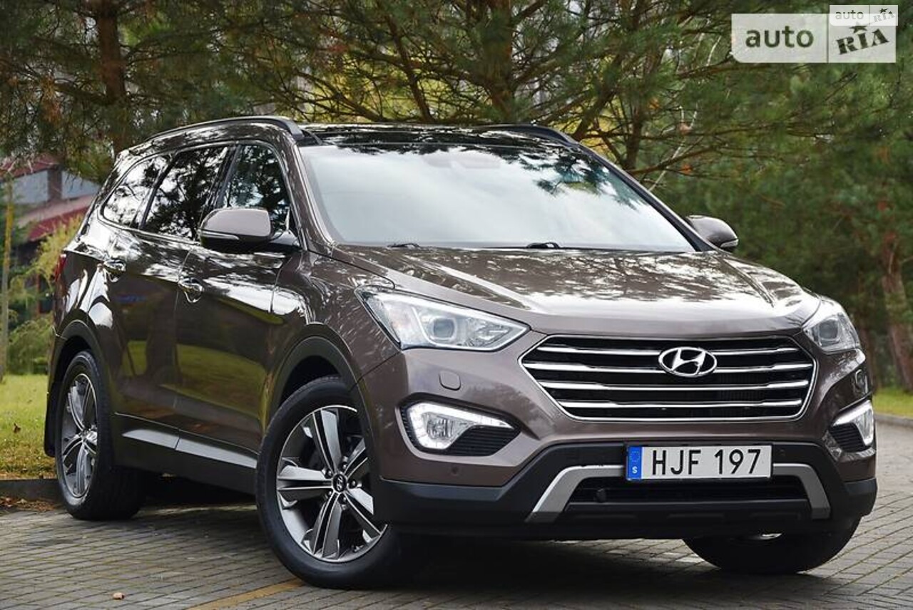 Hyundai Grand Santa Fe 2014