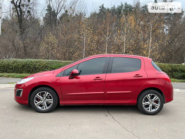 Peugeot 308 2012