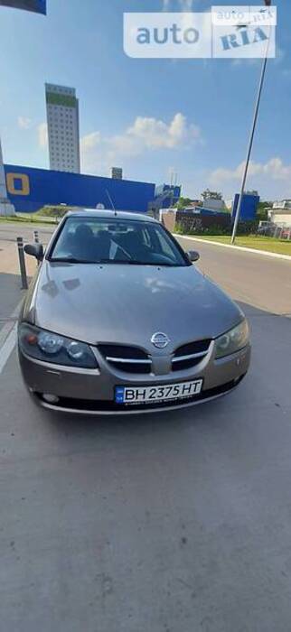 Nissan Almera 2005