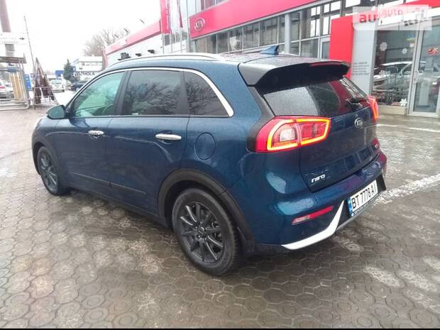Kia Niro 2016