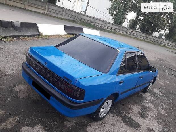Mazda 323 1994