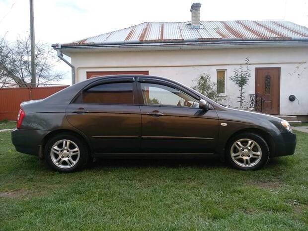 Kia Cerato 2006