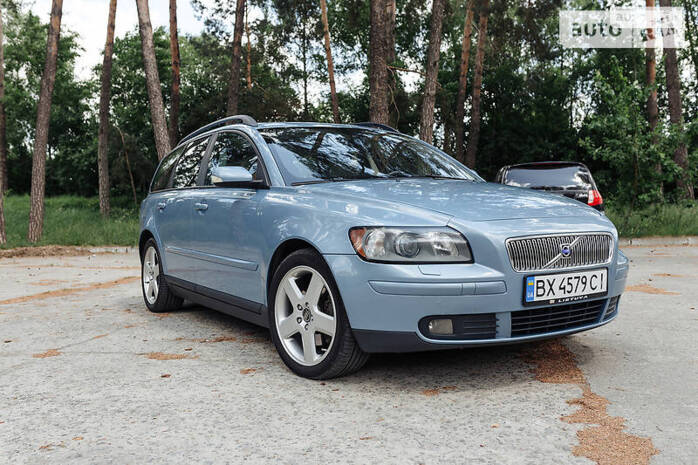 Volvo V50 2004