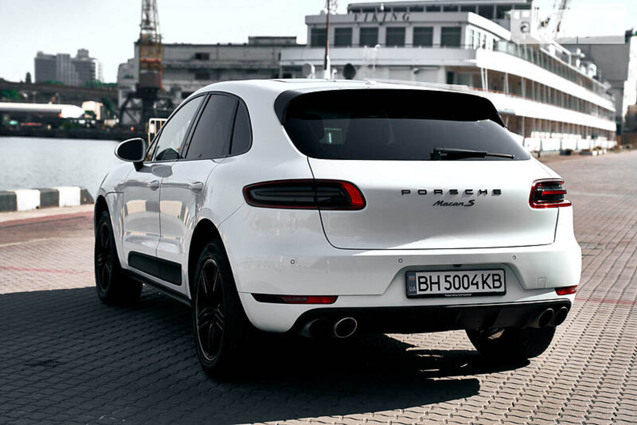 Porsche Macan 2015