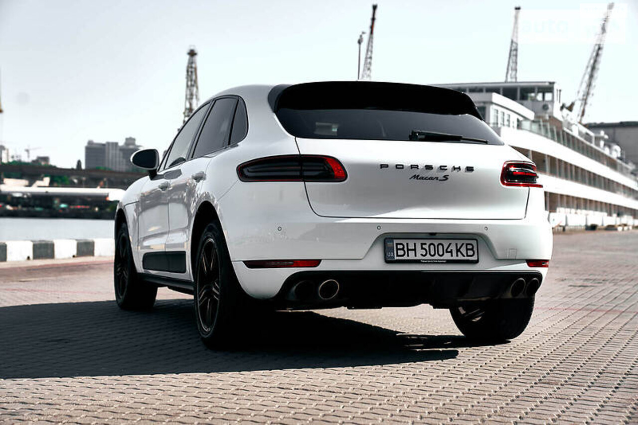 Porsche Macan 2015