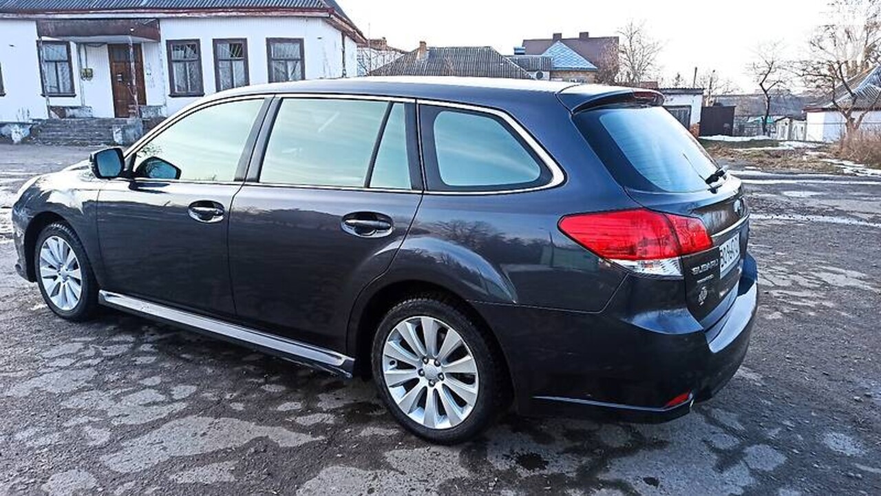 Subaru Legacy 2013