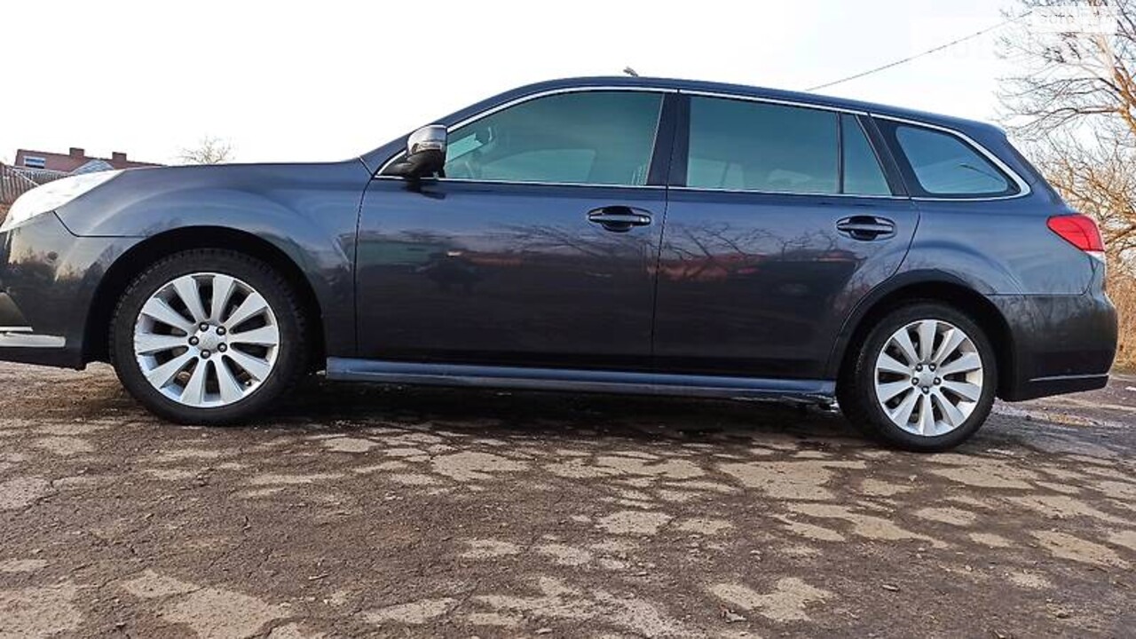 Subaru Legacy 2013