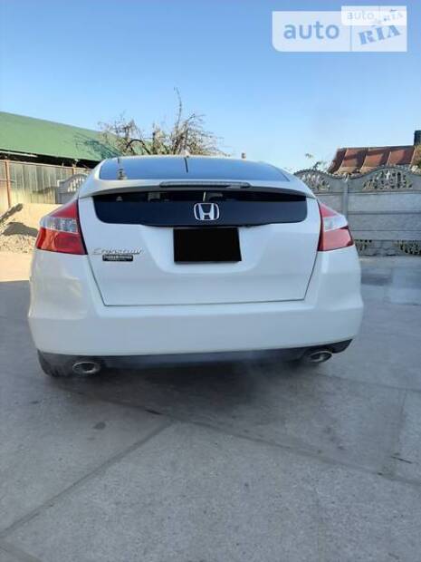 Honda Crosstour 2012