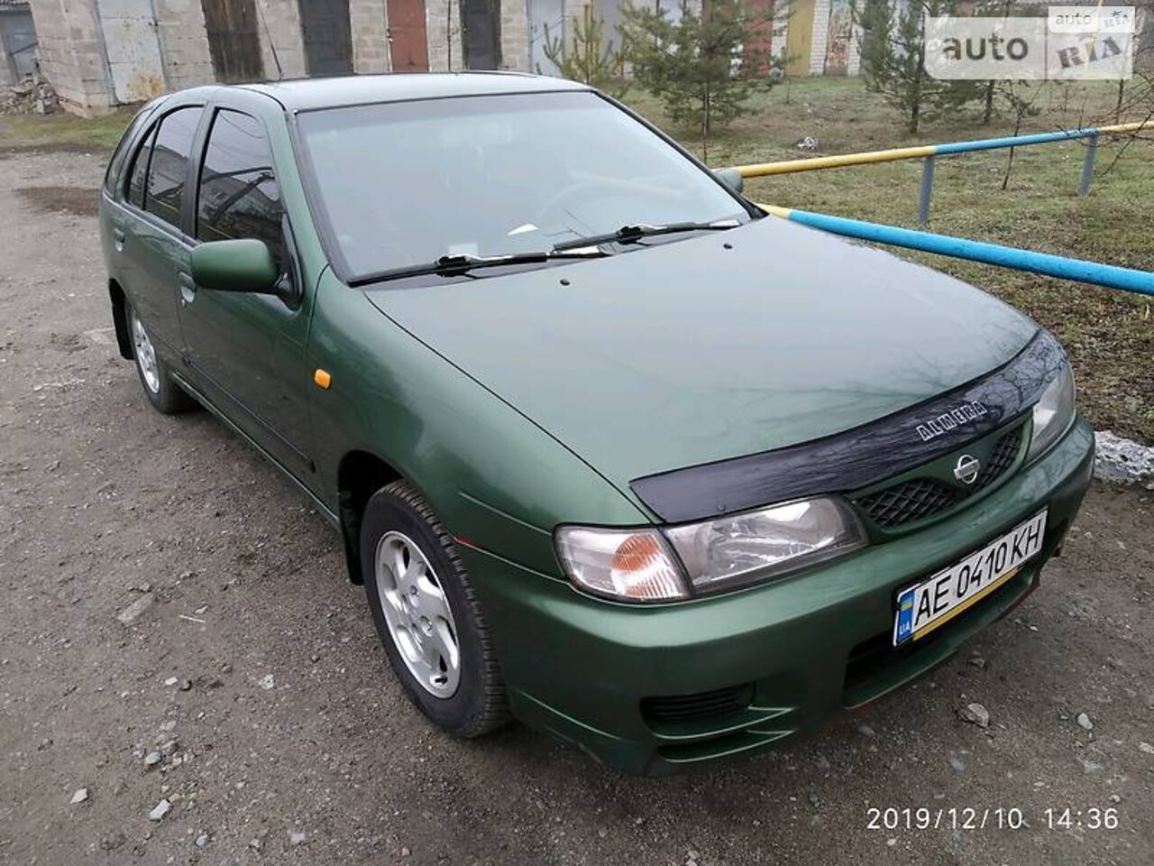 Nissan Almera 2000