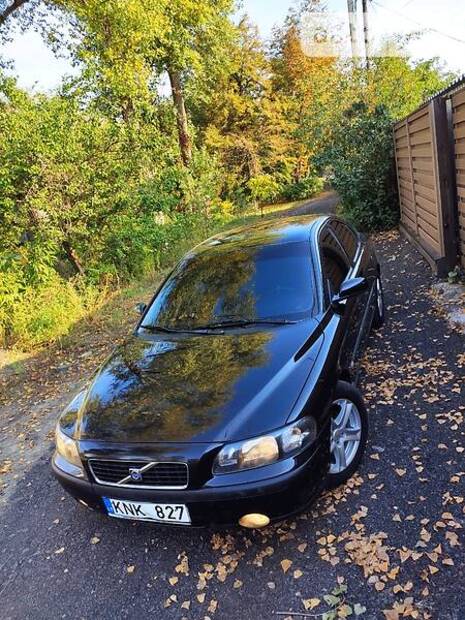 Volvo S60 2004