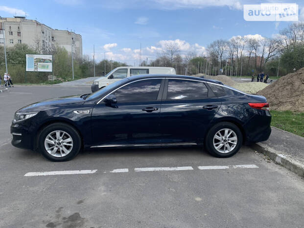 Kia K5 2016