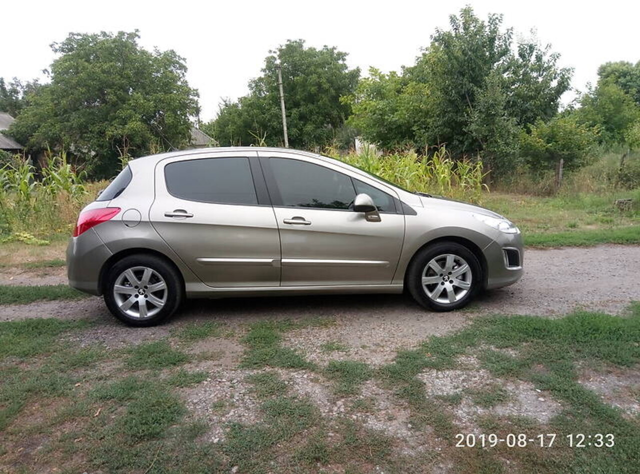 Peugeot 308 2013