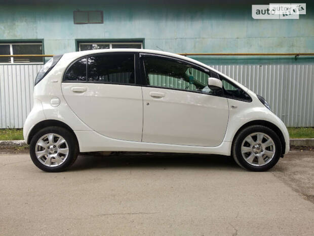 Citroen C-Zero 2012