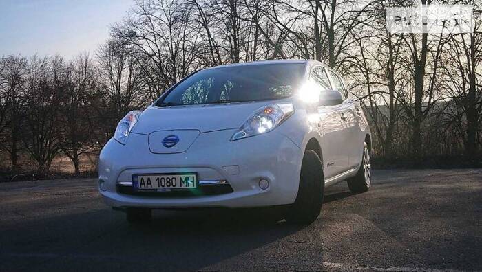 Nissan Leaf 2015