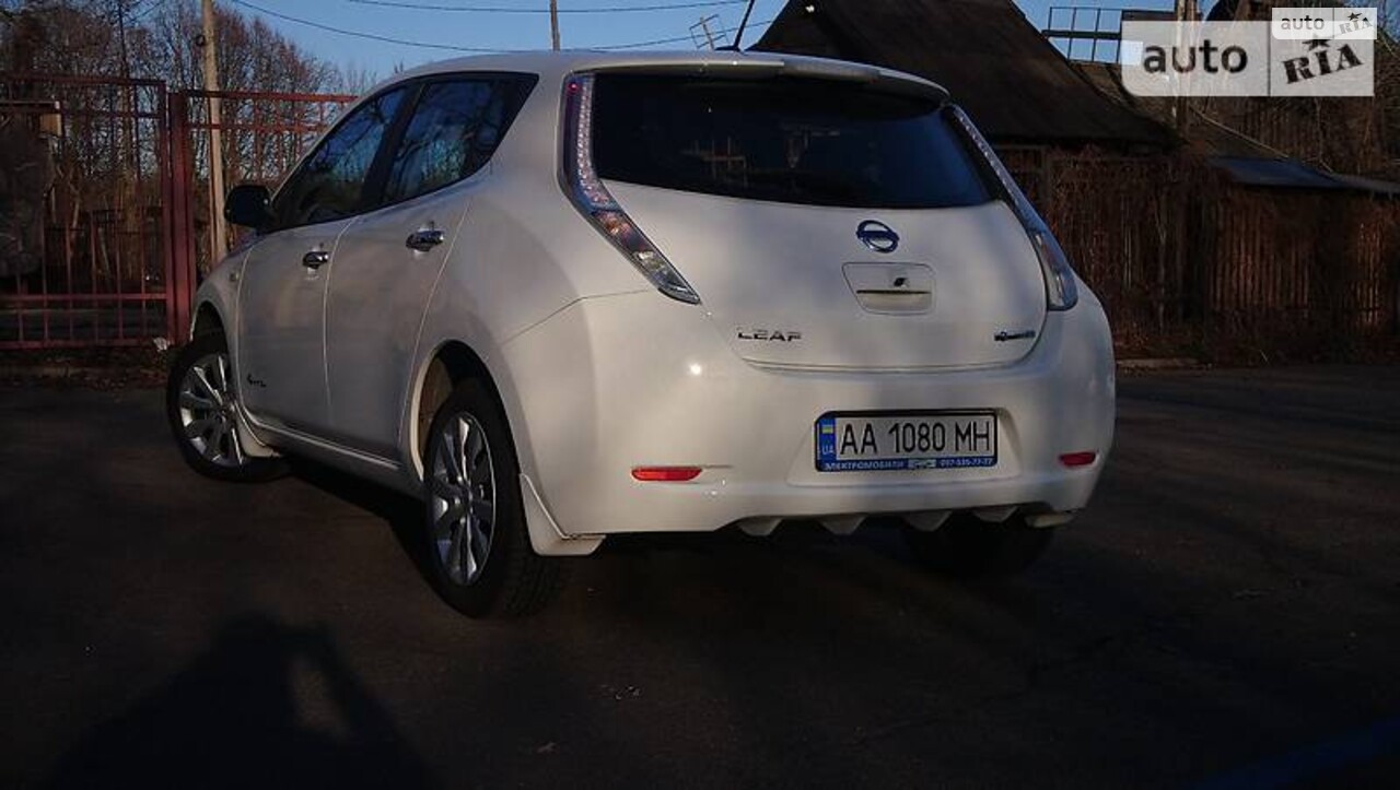 Nissan Leaf 2015