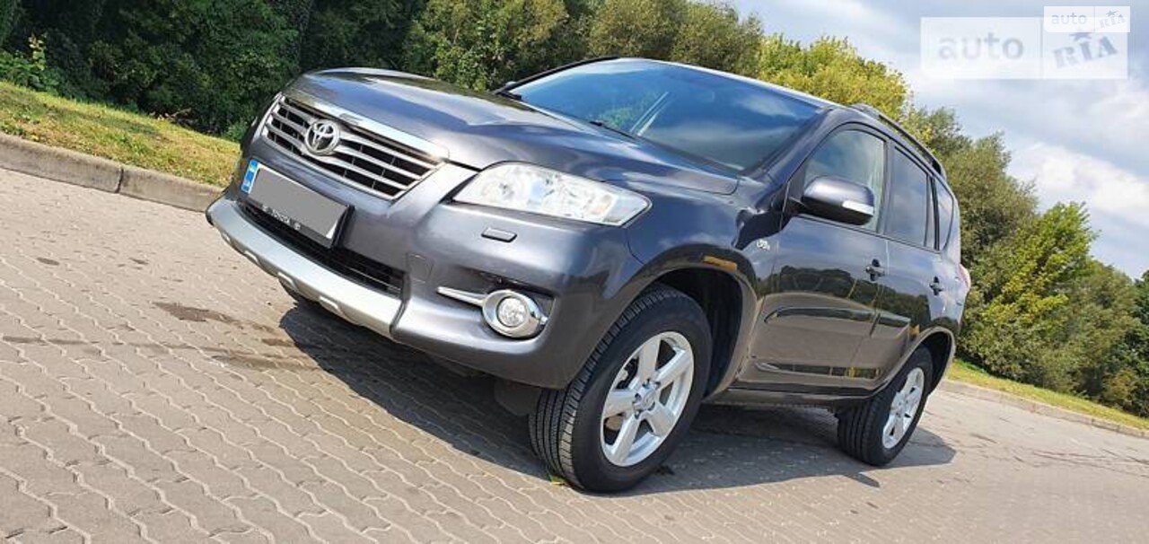 Toyota RAV4 2012