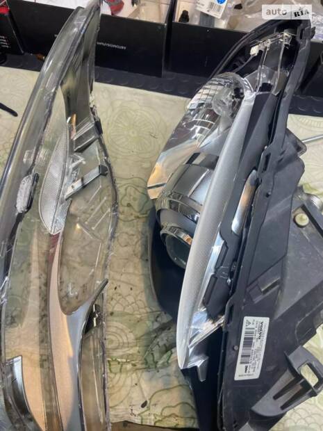 Фари мають світити гарно! Хочеш подивитись що вийшло? Bi-LED AMS U6 3'' Ultimate