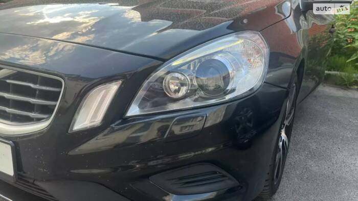 Правильна робота автосвітла і габаритів на Volvo S60 II