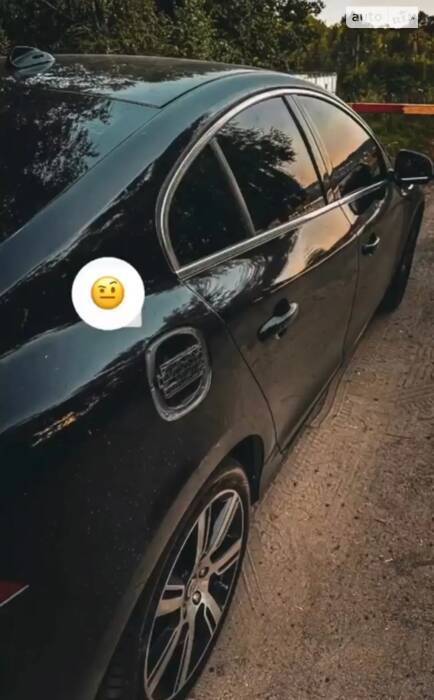 Встановлення R-Design спойлера на Volvo S60