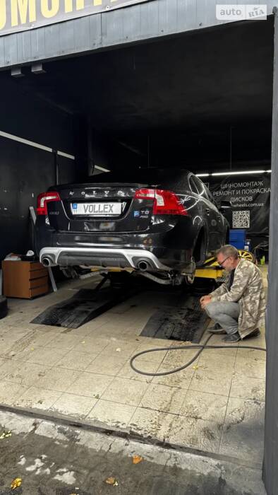 Відновили шину після грижі та фарбування задніх супортів, нарешті вдів свої колеса