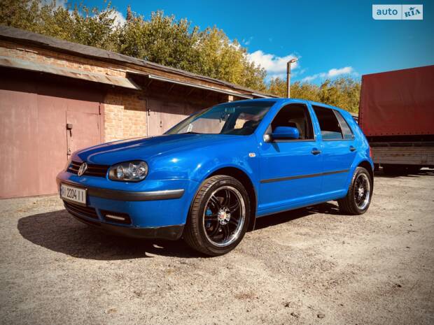 Volkswagen Golf 2000