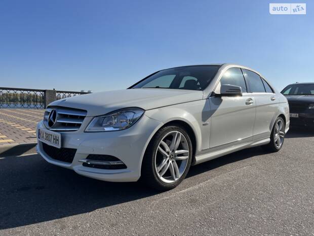 Mercedes-Benz C-Class 2012