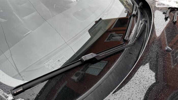 Заміна двірників на BOSCH Aero Twin