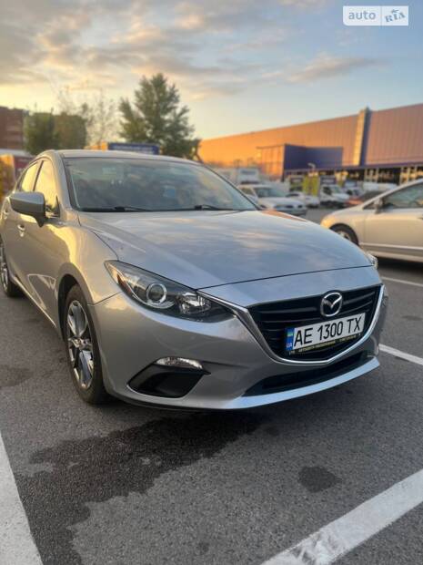 Mazda 3 2016