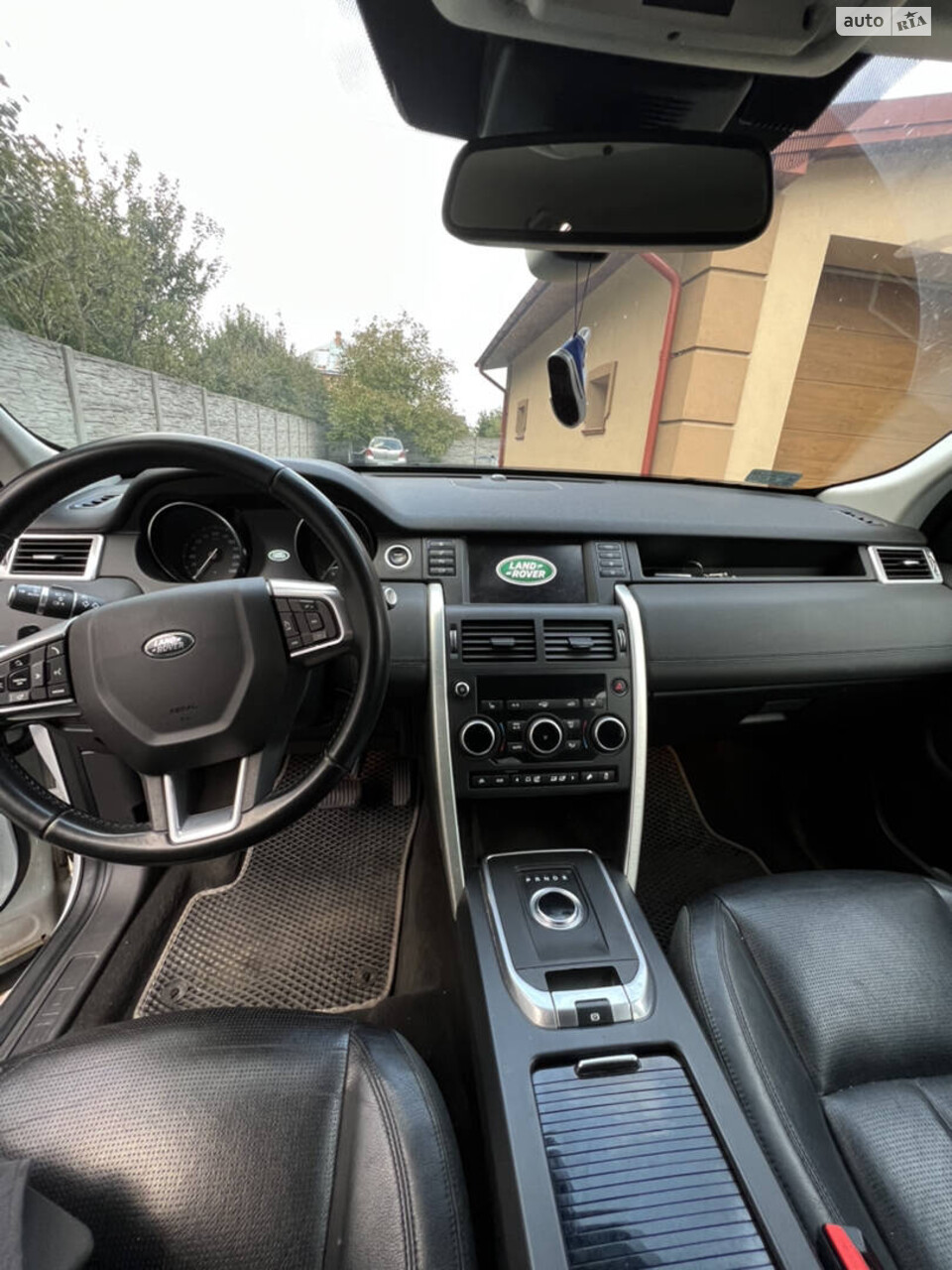 Land Rover Discovery Sport 2017