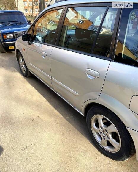 Mazda Premacy 2002