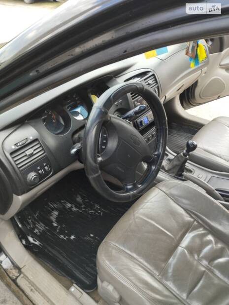 Chevrolet Evanda 2005