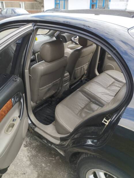 Chevrolet Evanda 2005