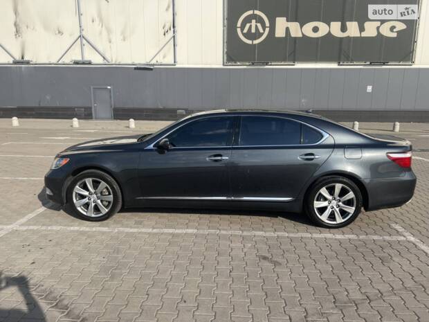 Lexus LS 2007