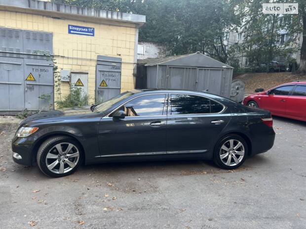 Lexus LS 2007