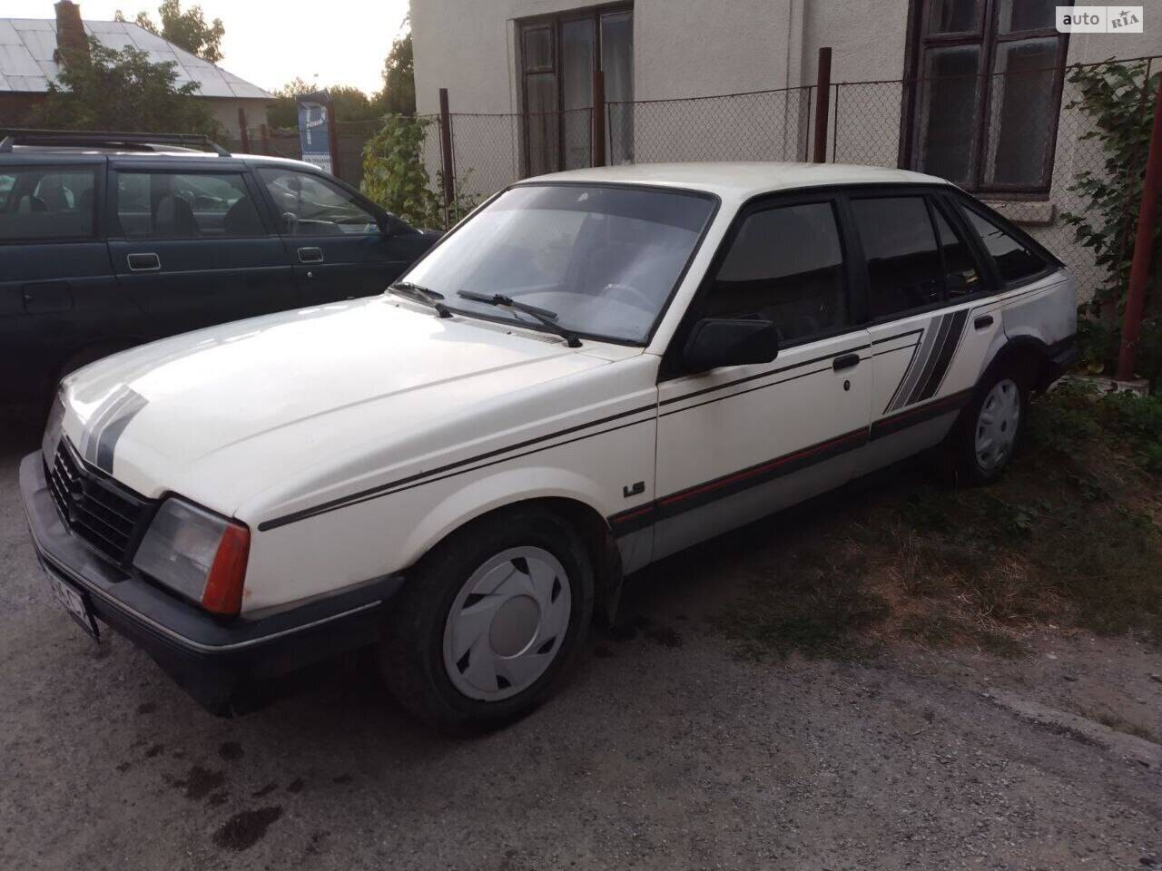 Opel Ascona 1986