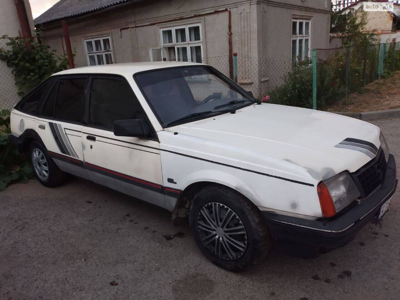 Opel Ascona 1986