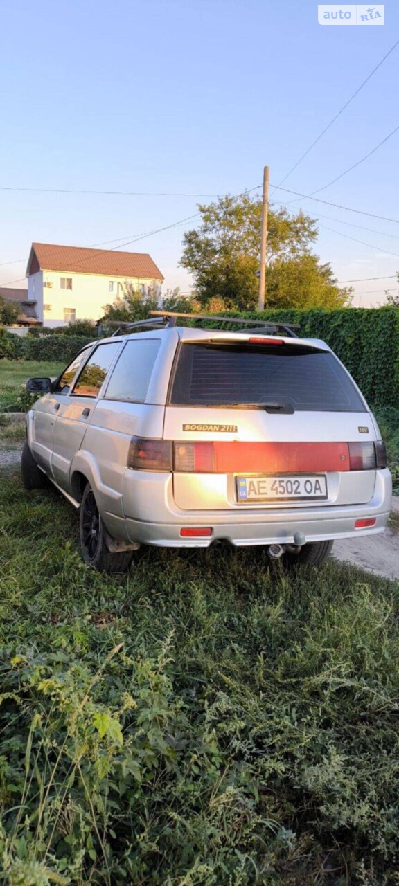 Богдан 2111 2011