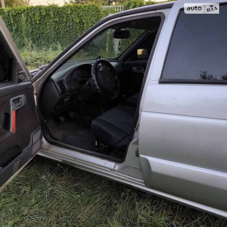 Богдан 2111 2011