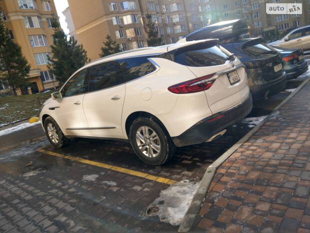 Buick Enclave 2019