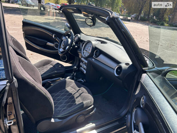 MINI Convertible 2009