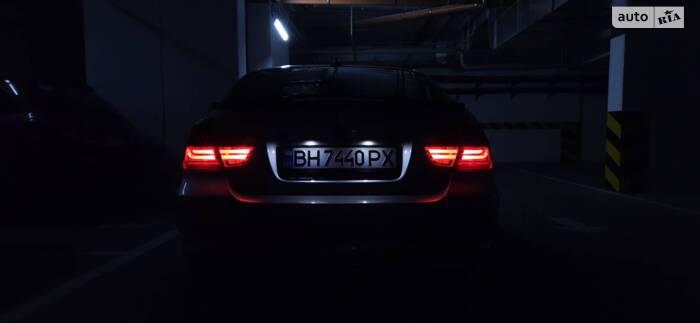 BMW 3 Series 2011
