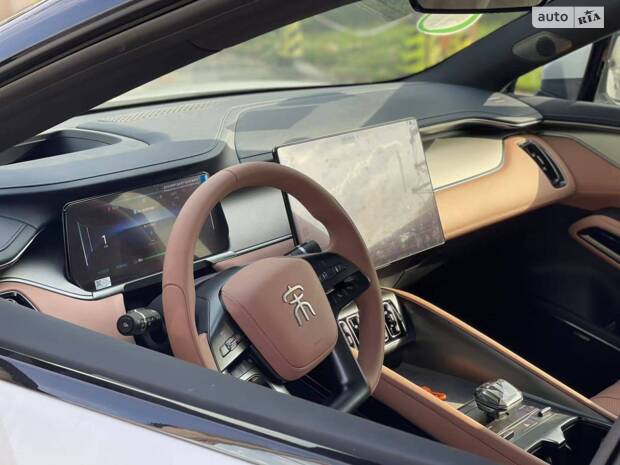 Китайські електричні машини---BYD-SongL